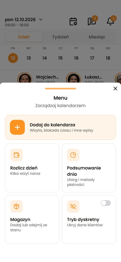 Menu kalendarza na telefonie z akcjami Dodaj do kalendarza, Rozlicz dzień i Tryb dyskretny.