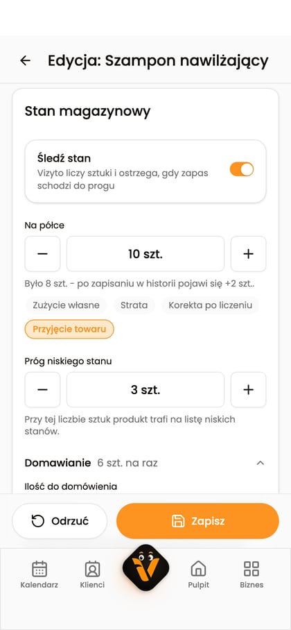 Karta produktu z korektą pola „Na półce” z 8 do 10 sztuk i wyborem powodu zmiany.
